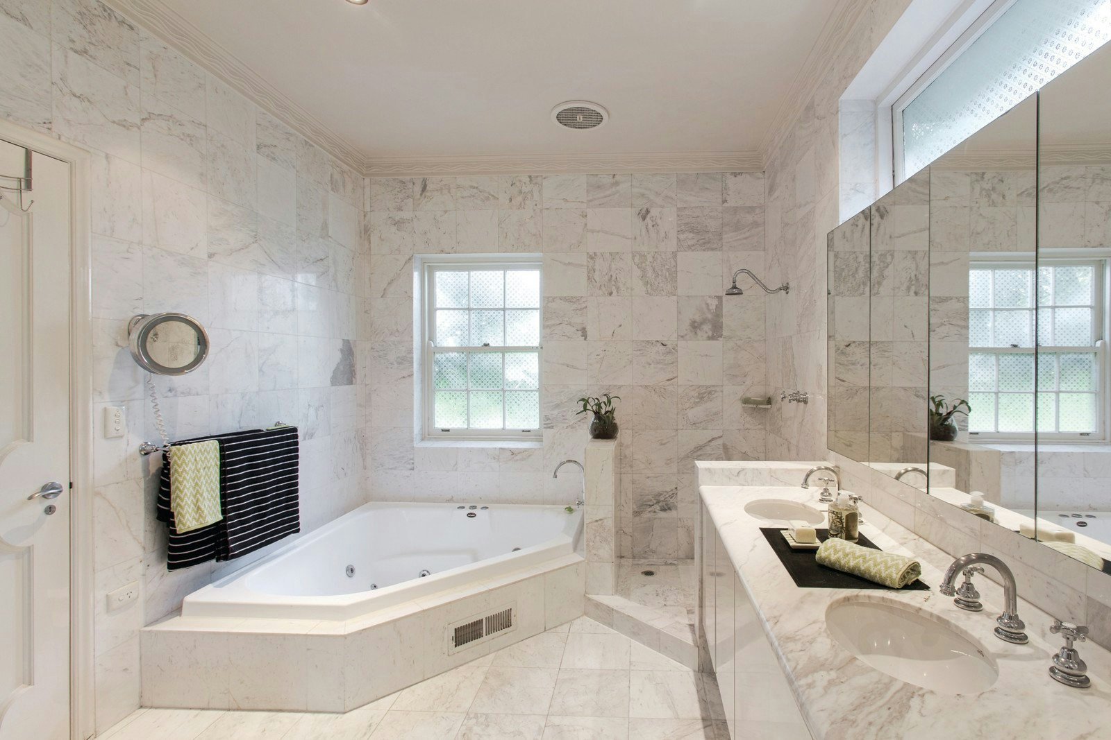 69 Kooyongkoot Road, Hawthorn, VIC