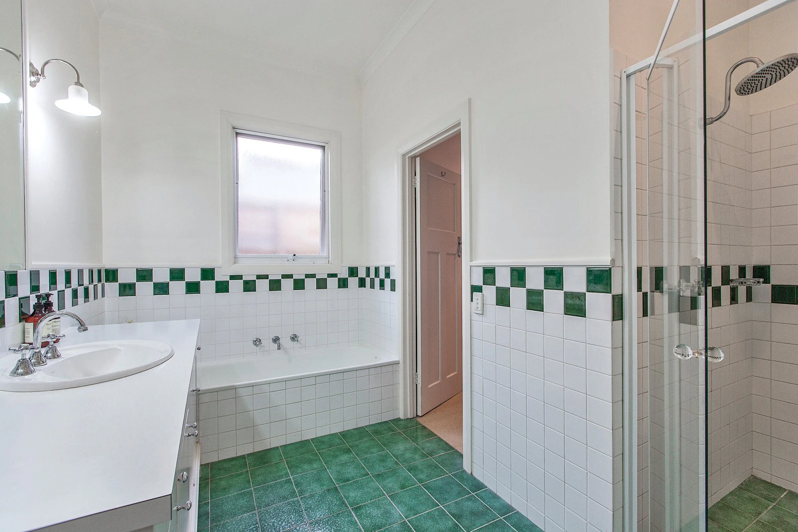 45 Linacre Road, Hampton, VIC