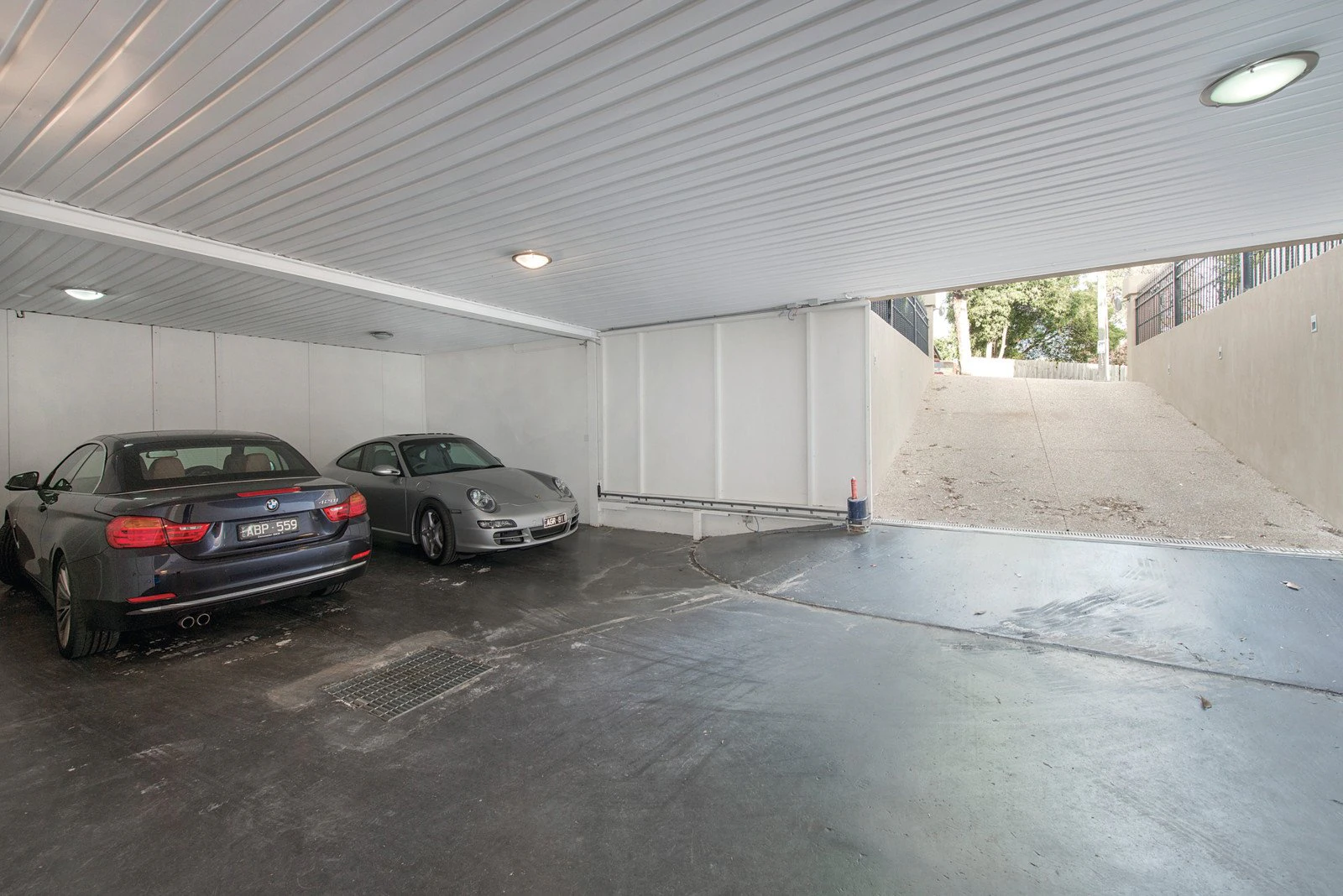 48 Hillside Parade, Glen Iris, VIC