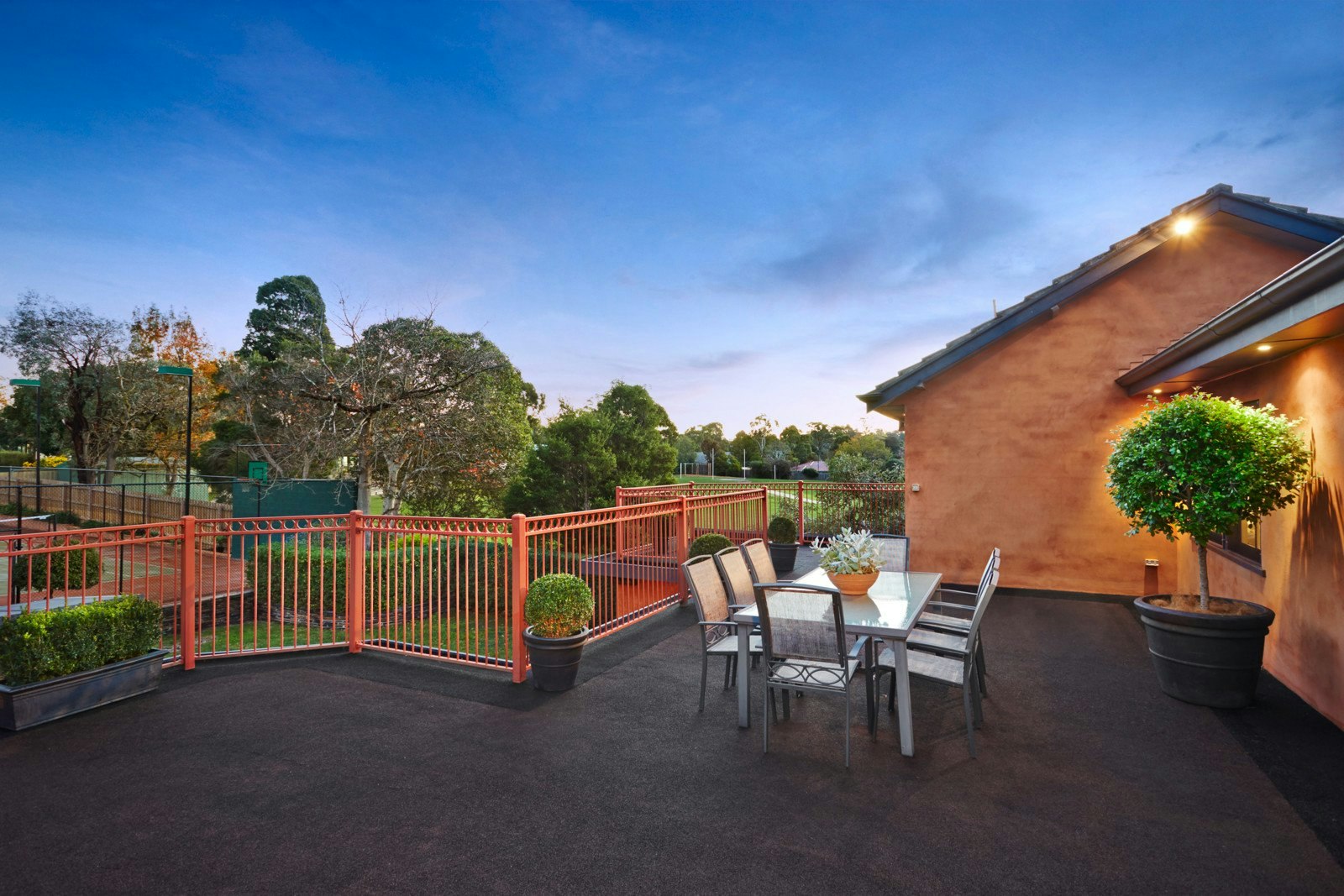 12 Kenmare Street, Mont Albert, VIC