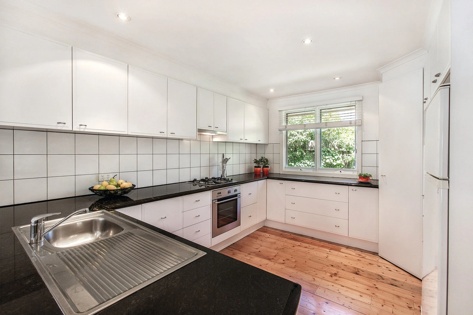 2 Serrell Street, Malvern East, VIC