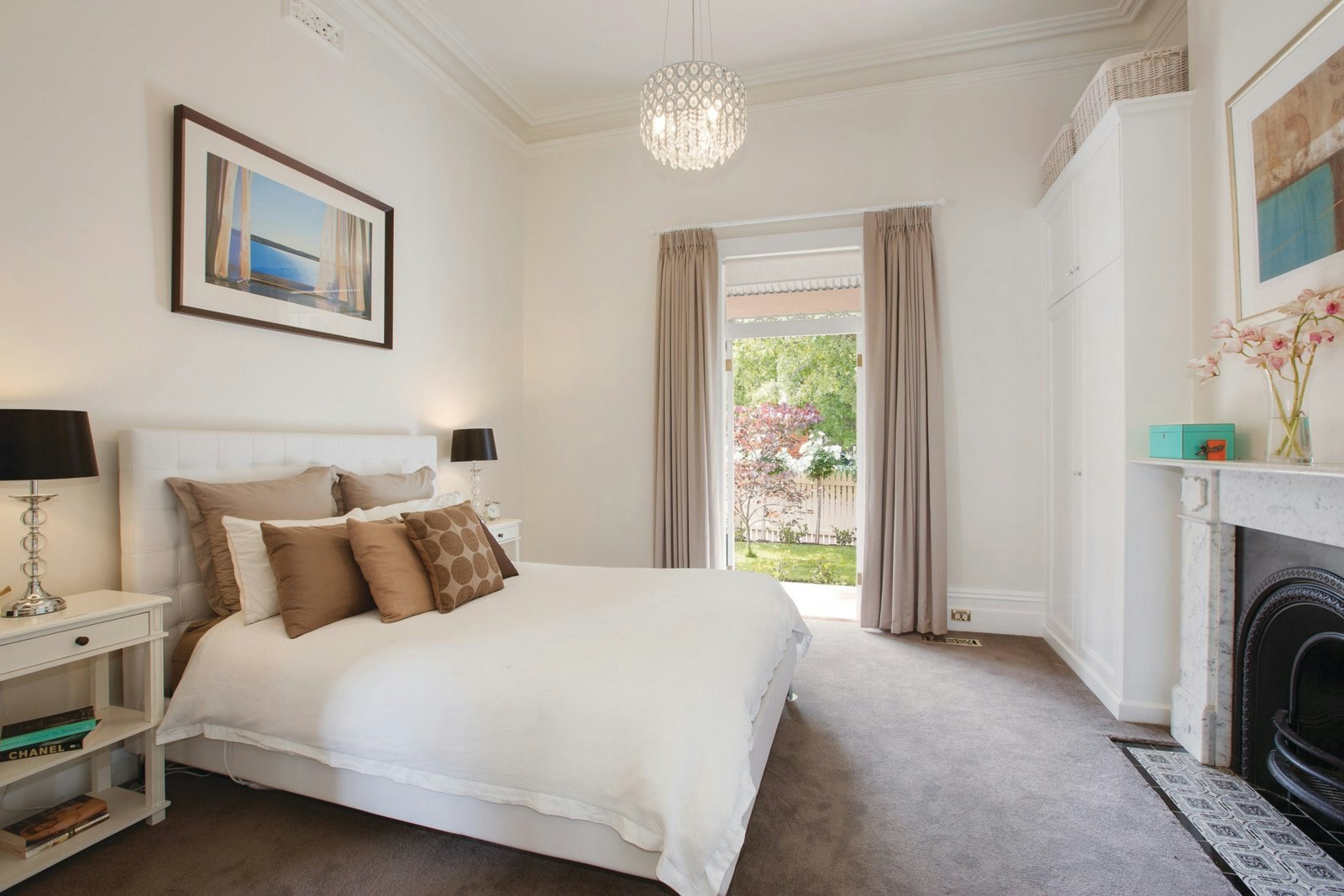 2/10 Henry Street, Hawthorn, VIC