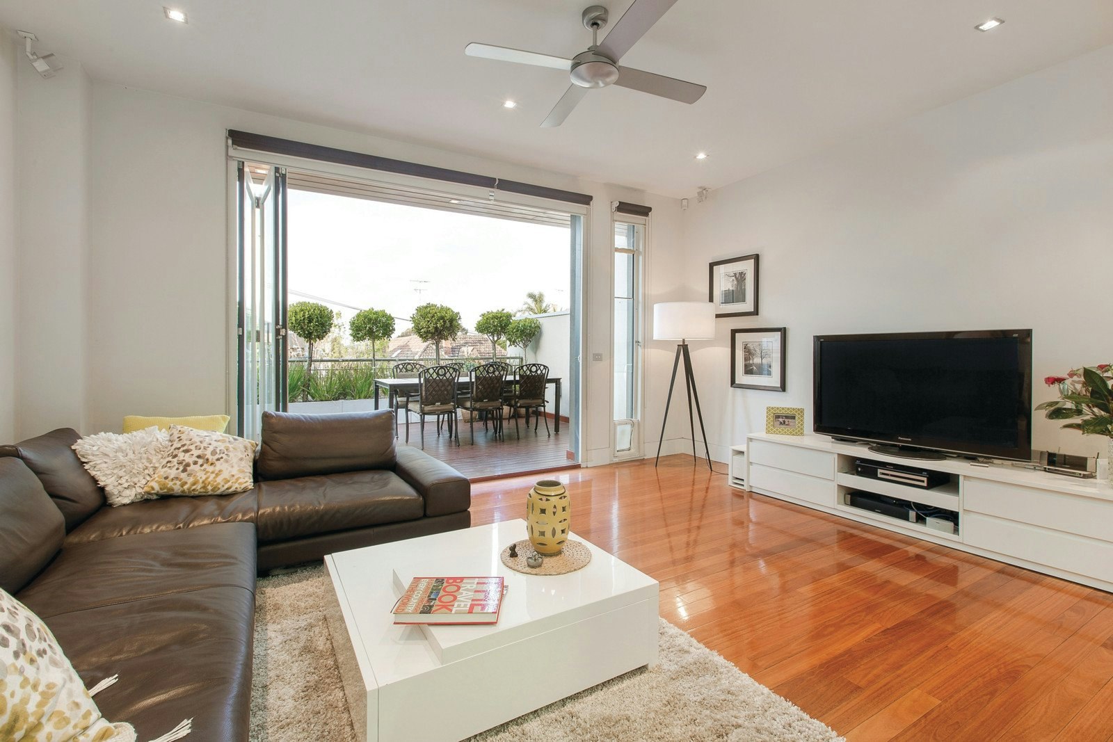 2b Copelen Street, South Yarra, VIC