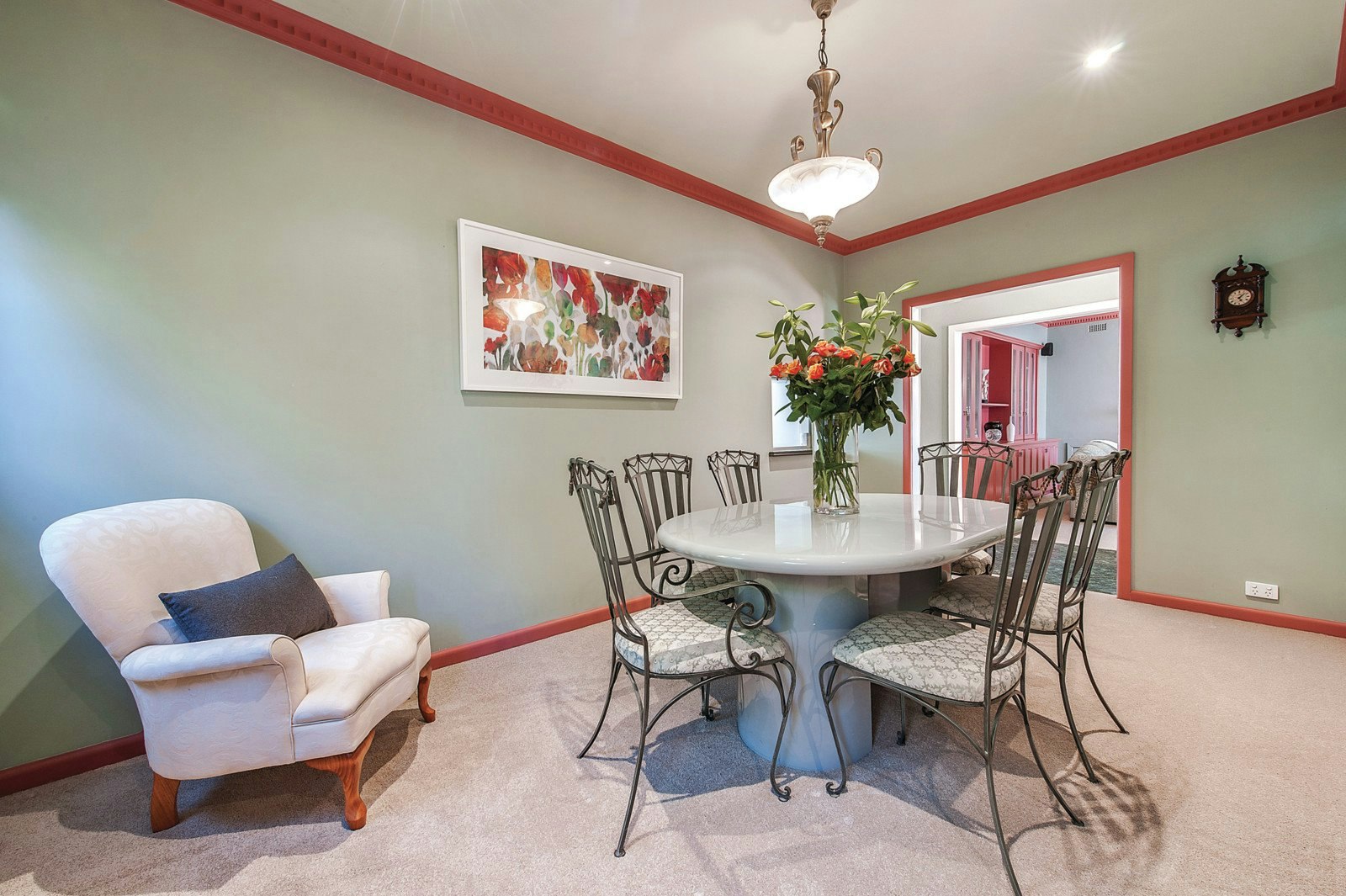 12 Kenmare Street, Mont Albert, VIC