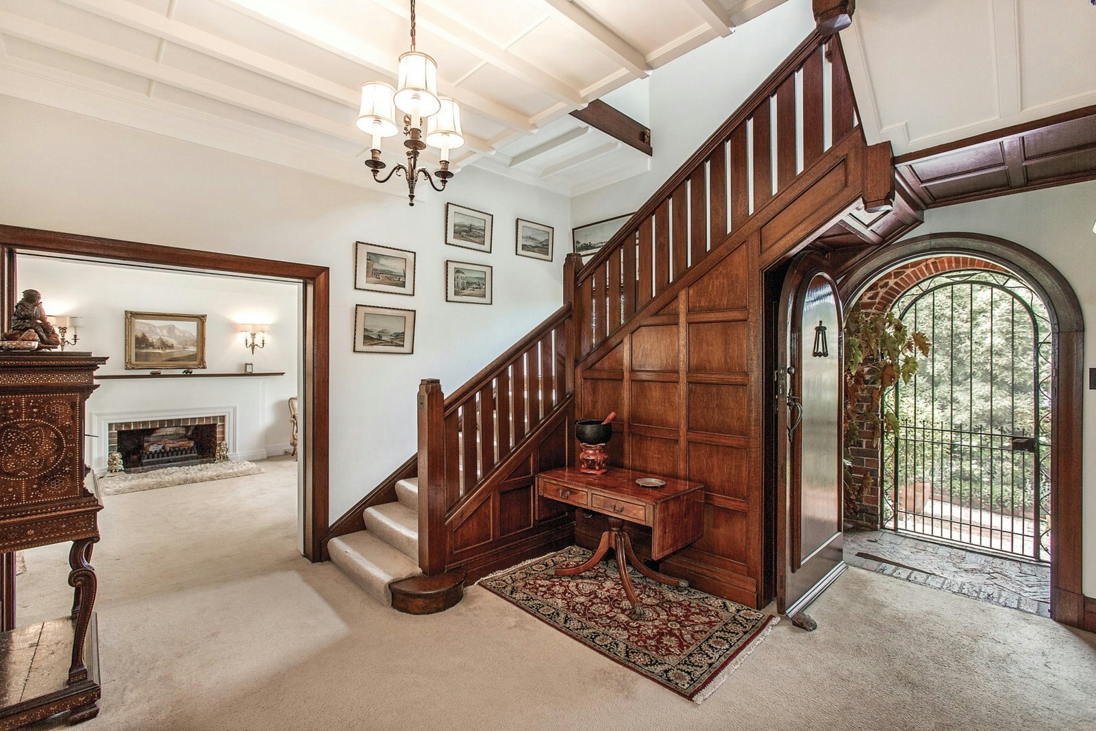 9 Henderson Avenue, Malvern, VIC