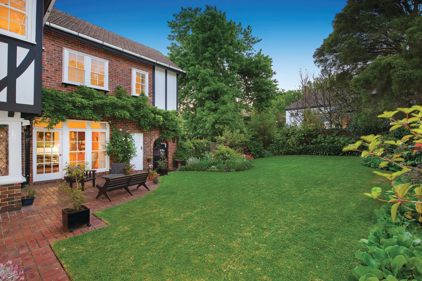 9 Henderson Avenue, Malvern, VIC