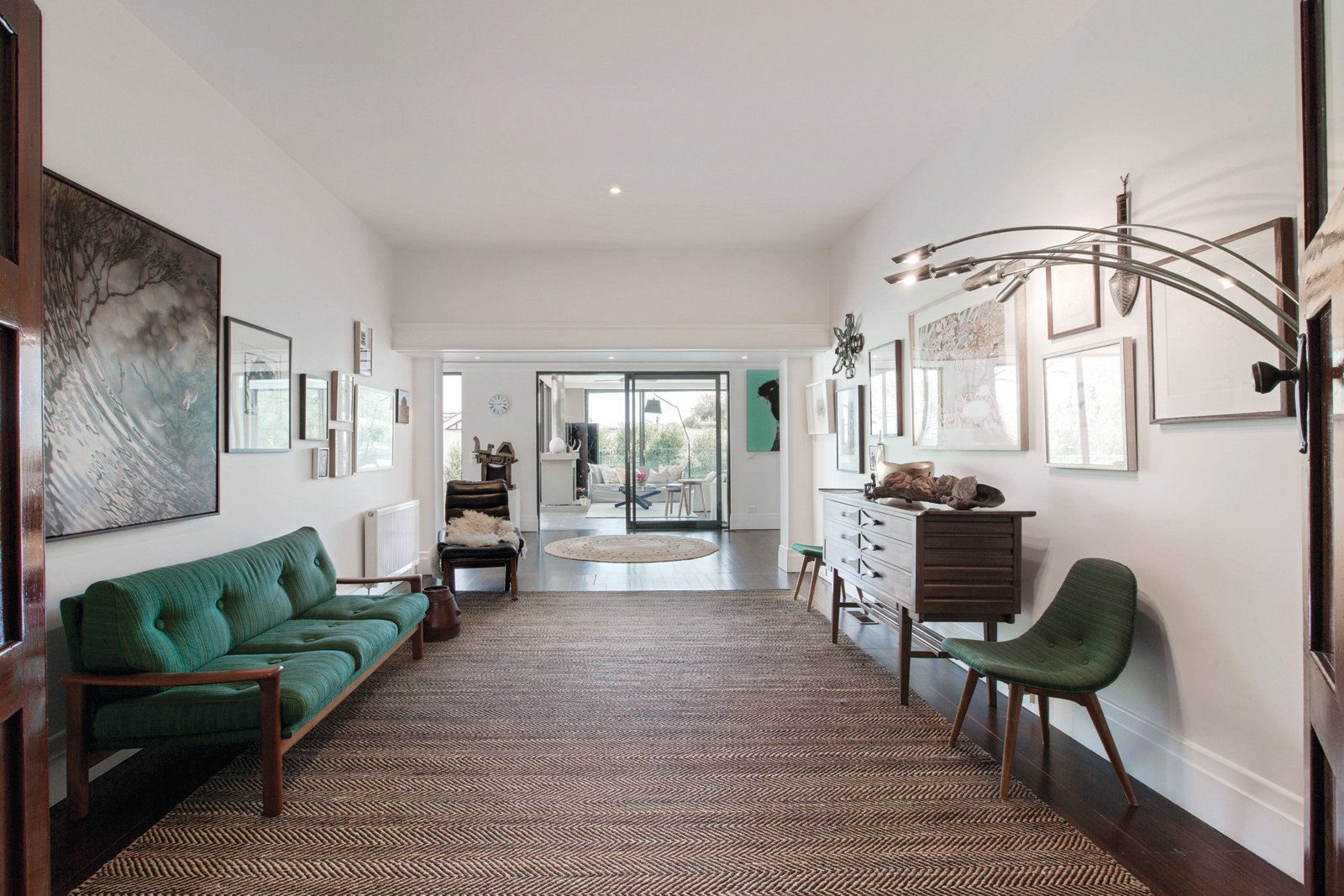 25 Cooloongatta Road, Camberwell - Thumbnail 2