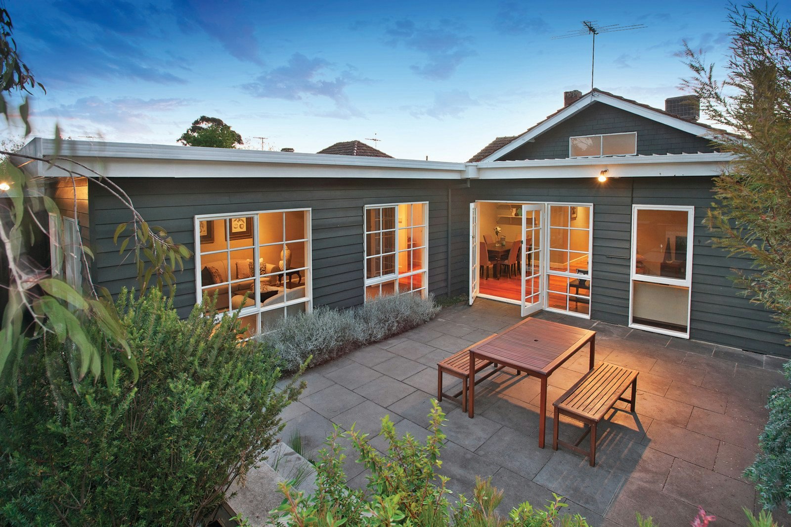 15 Martin Road, Glen Iris, VIC