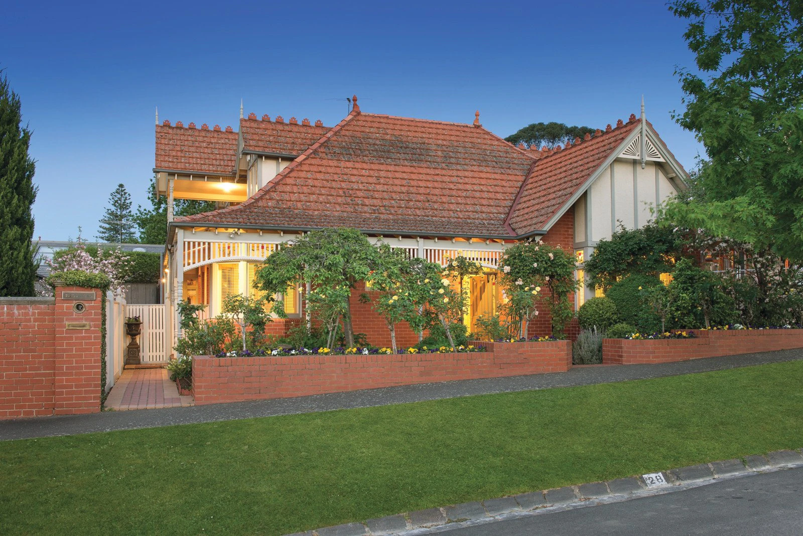 28 Maling Road, Canterbury, VIC