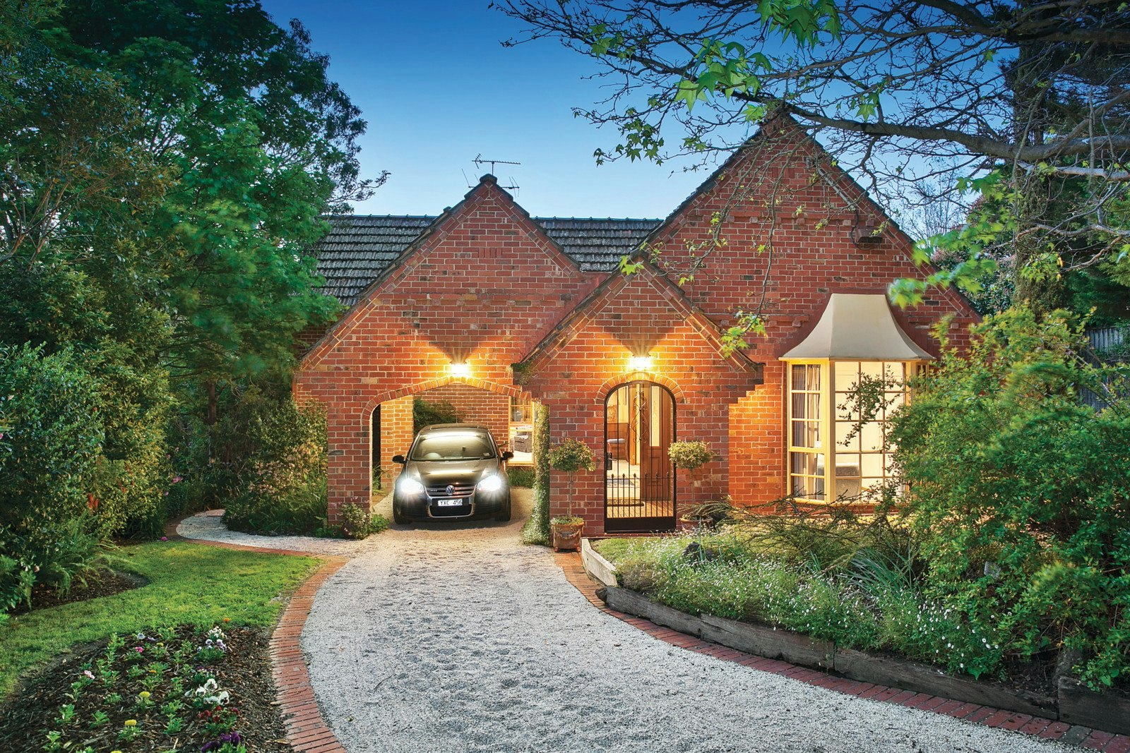 1 Yaldara Close, Mount Waverley, VIC