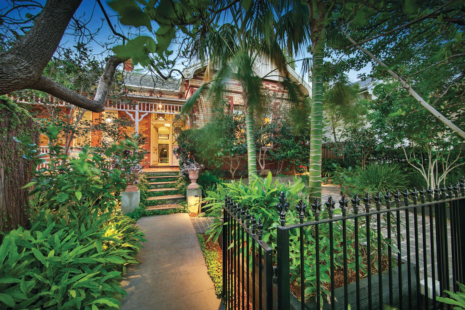 8 Norman Avenue, South Yarra, VIC