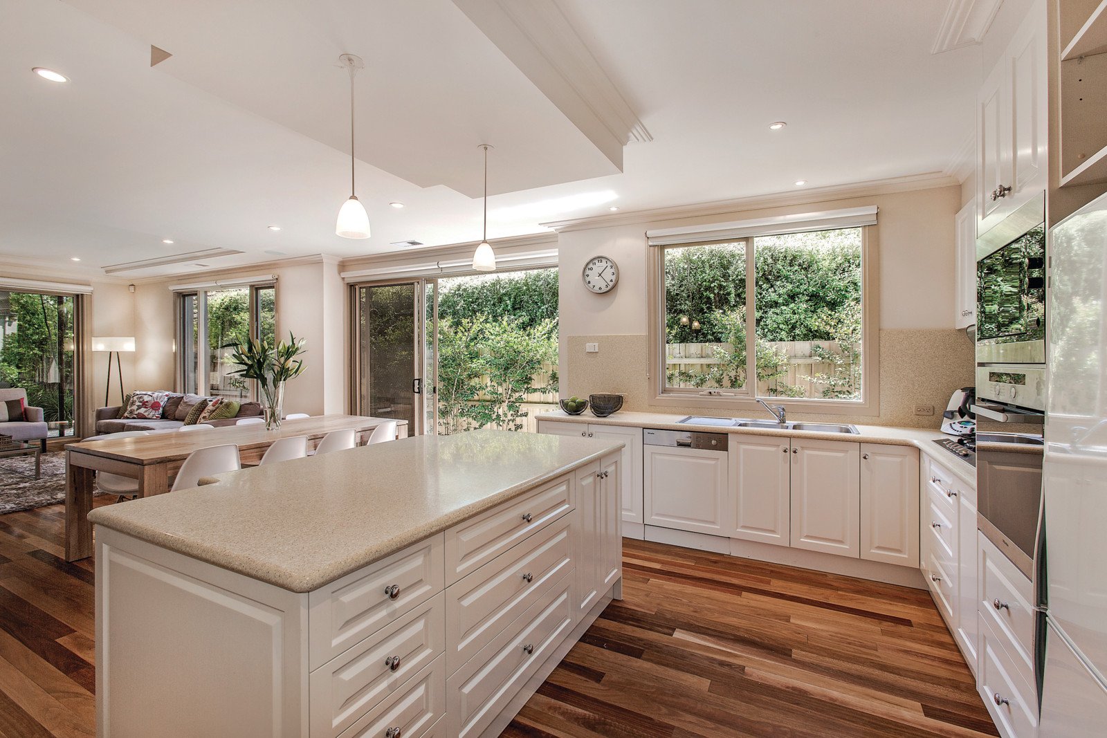 13 Balmoral Crescent, Surrey Hills - Thumbnail 5