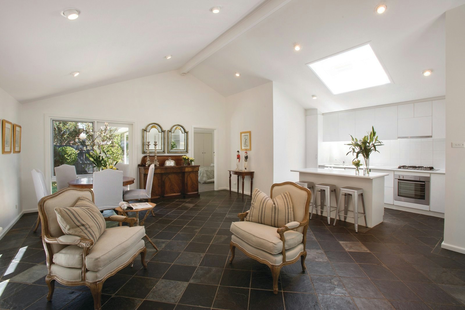 36 Dixon Street, Malvern, VIC