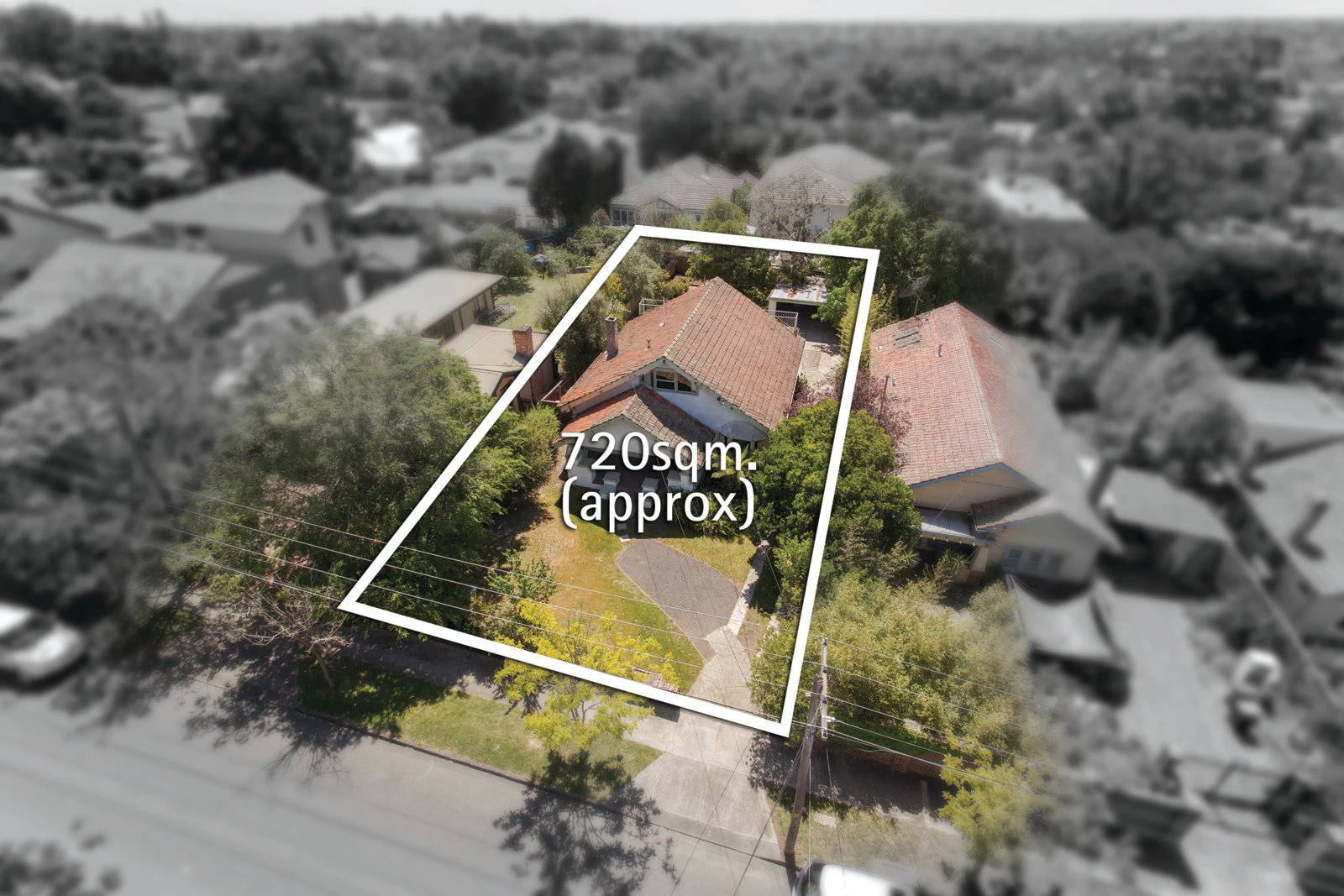 33 Rothesay Avenue, Malvern East, VIC