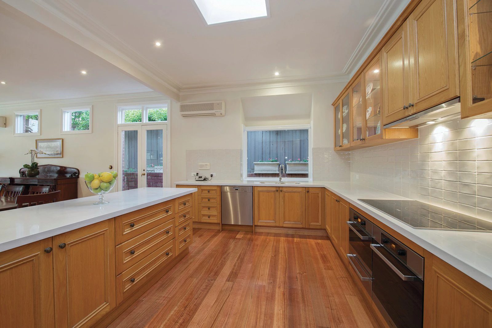 28 Maling Road, Canterbury, VIC