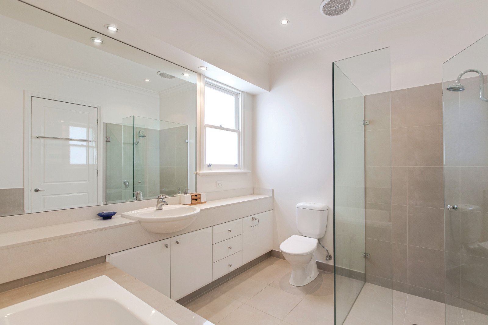 7 St Georges Crescent, Ashburton - Thumbnail 6