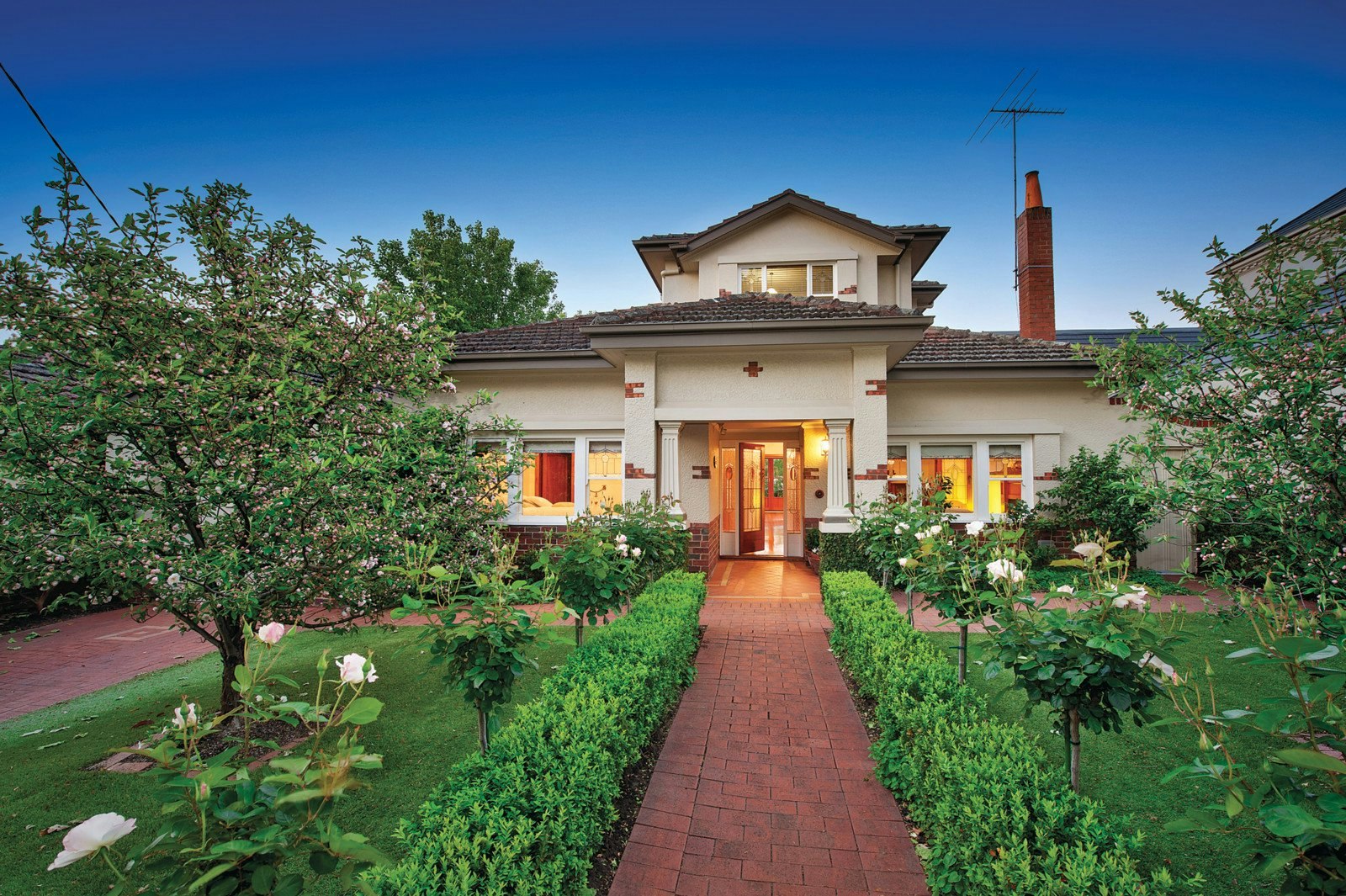 37a Kent Road, Surrey Hills, VIC