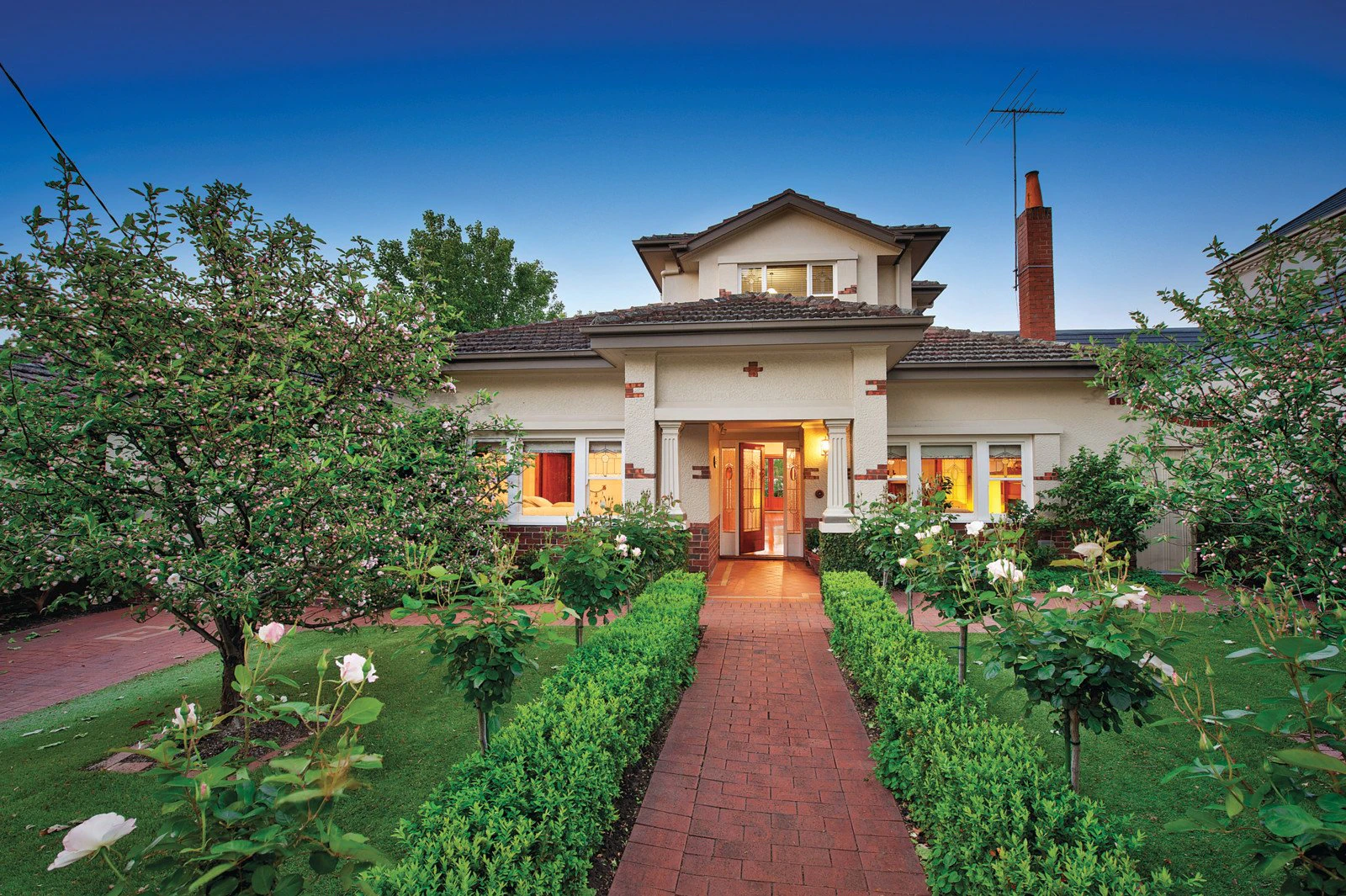 37a Kent Road, Surrey Hills, VIC