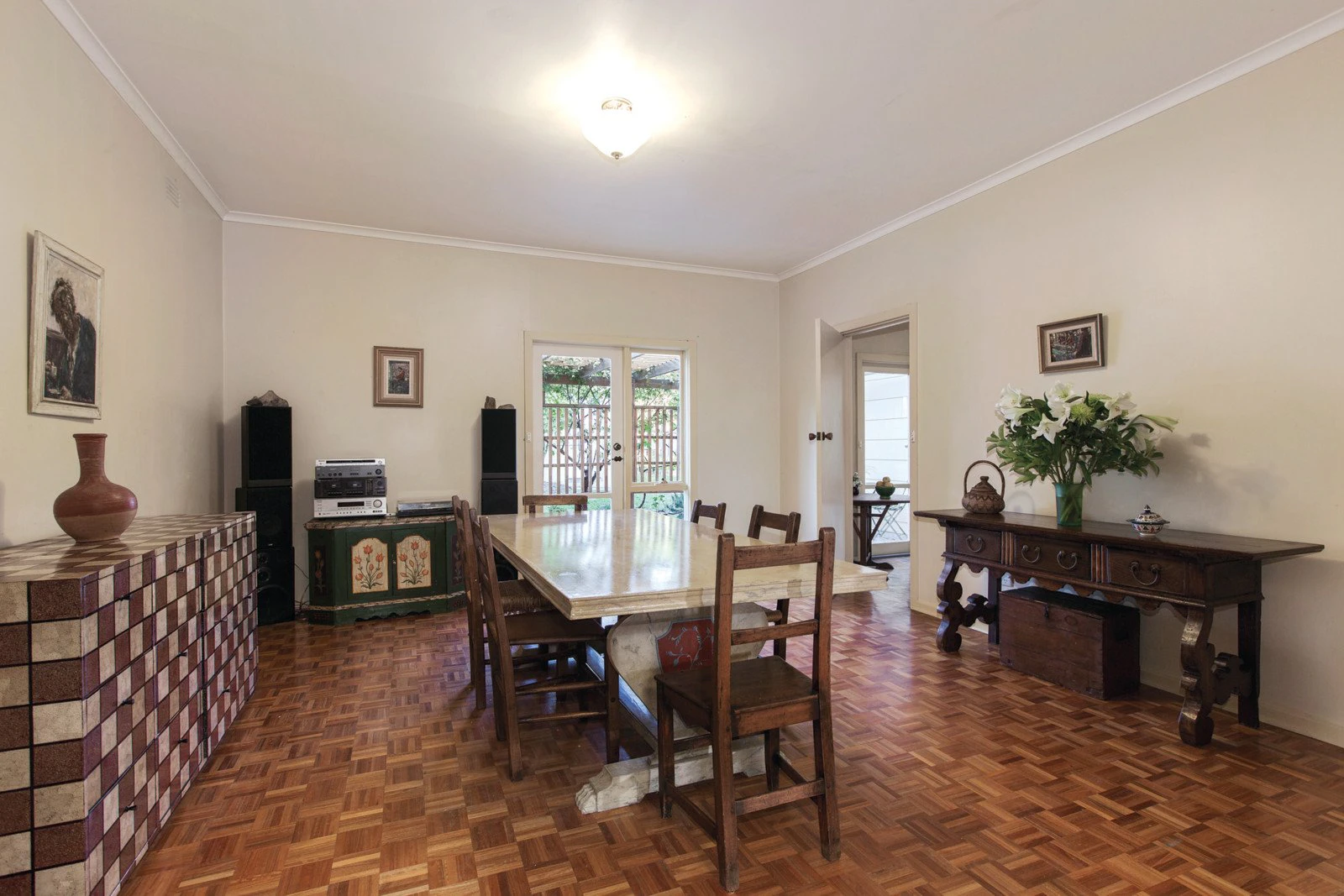 61 Gloucester Road, Ashburton, VIC