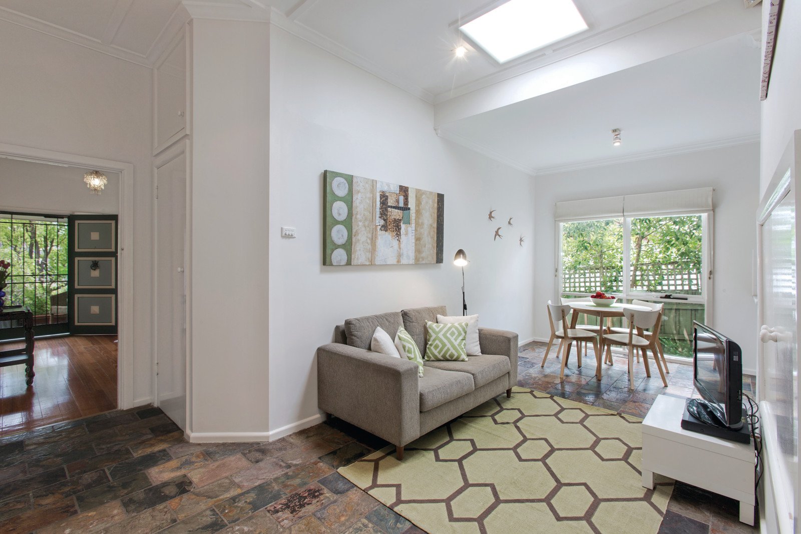 21 Culliton Road, Camberwell - Thumbnail 3