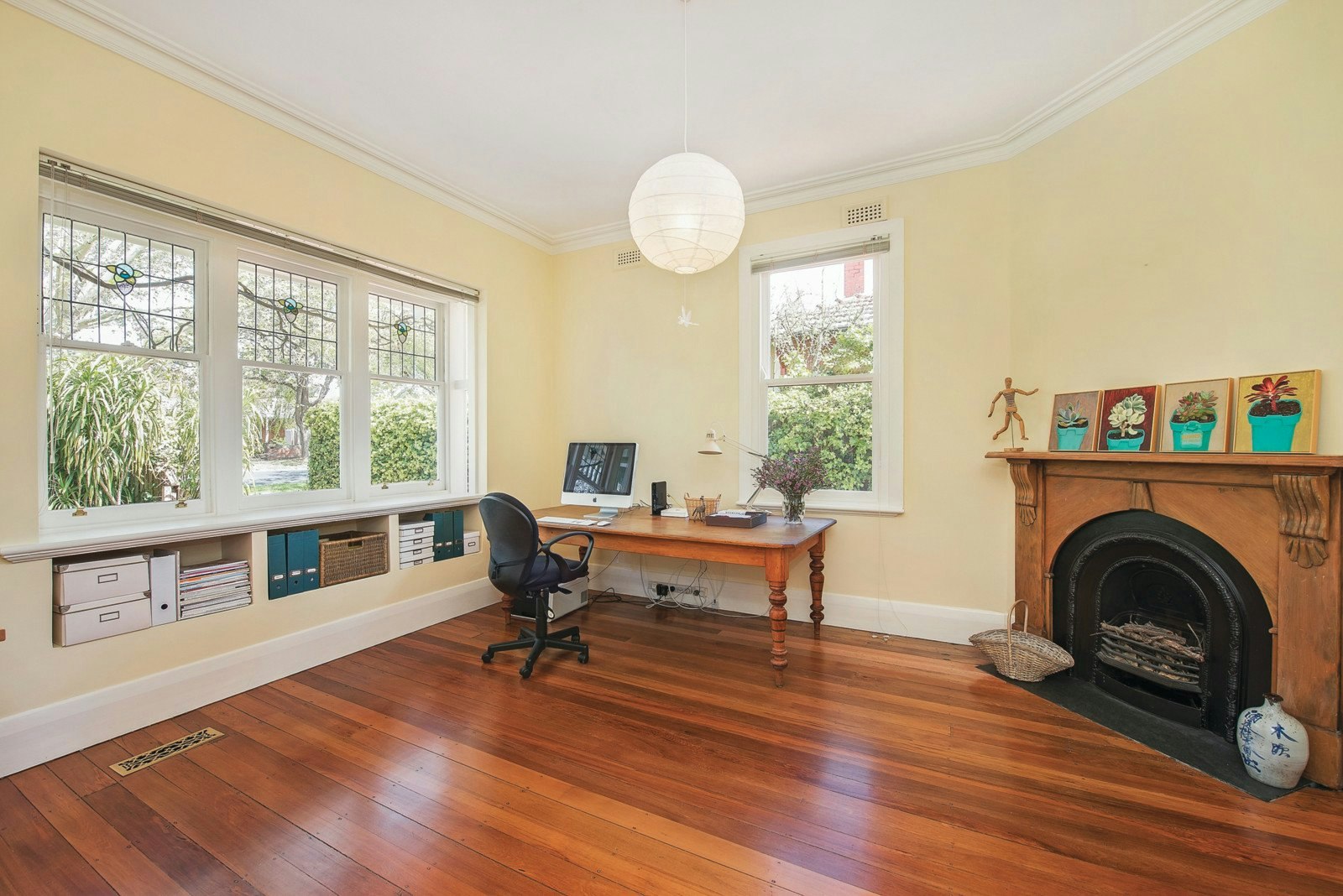 17 Kent Road, Surrey Hills, VIC