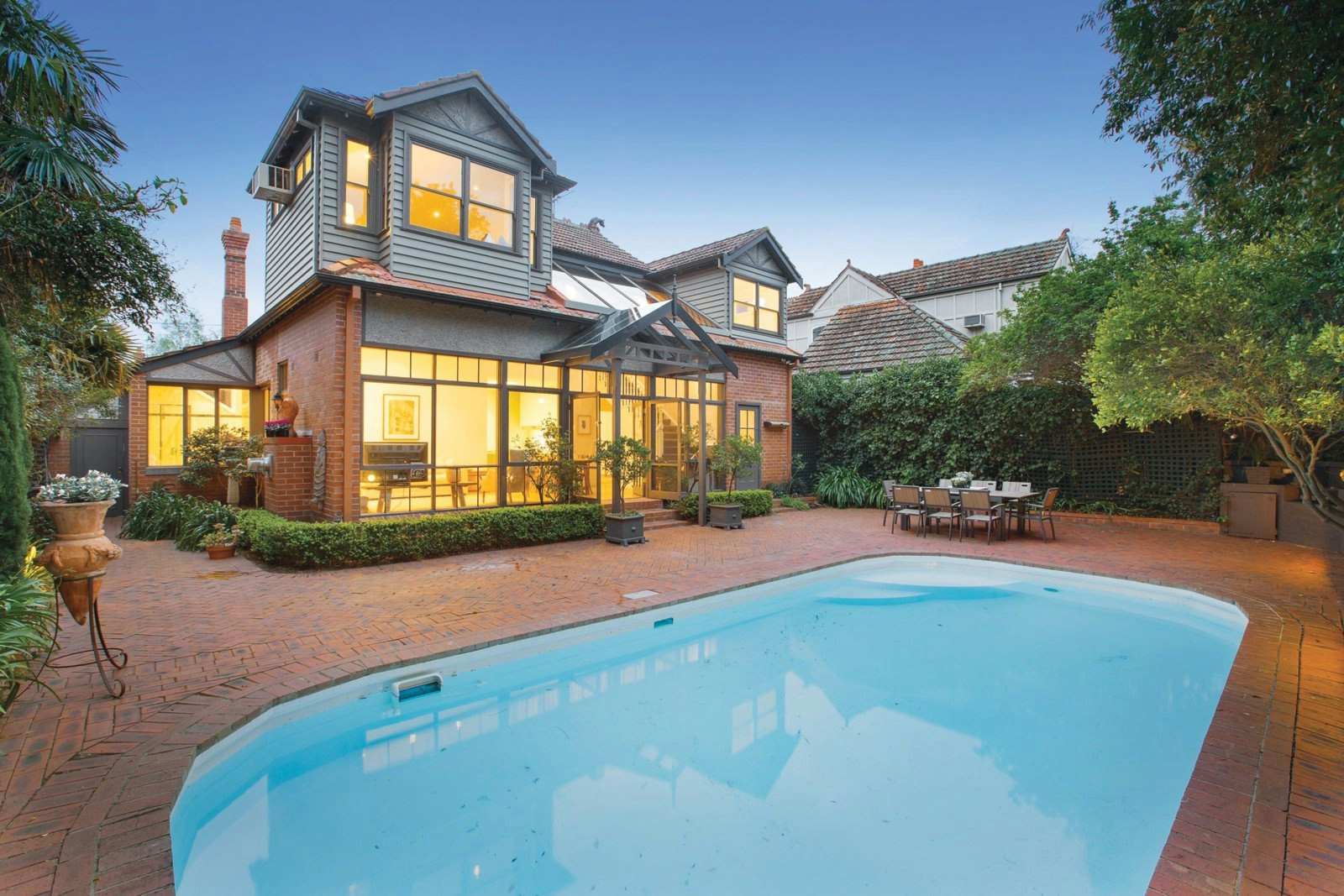 4 Gaynor Court, Malvern, VIC