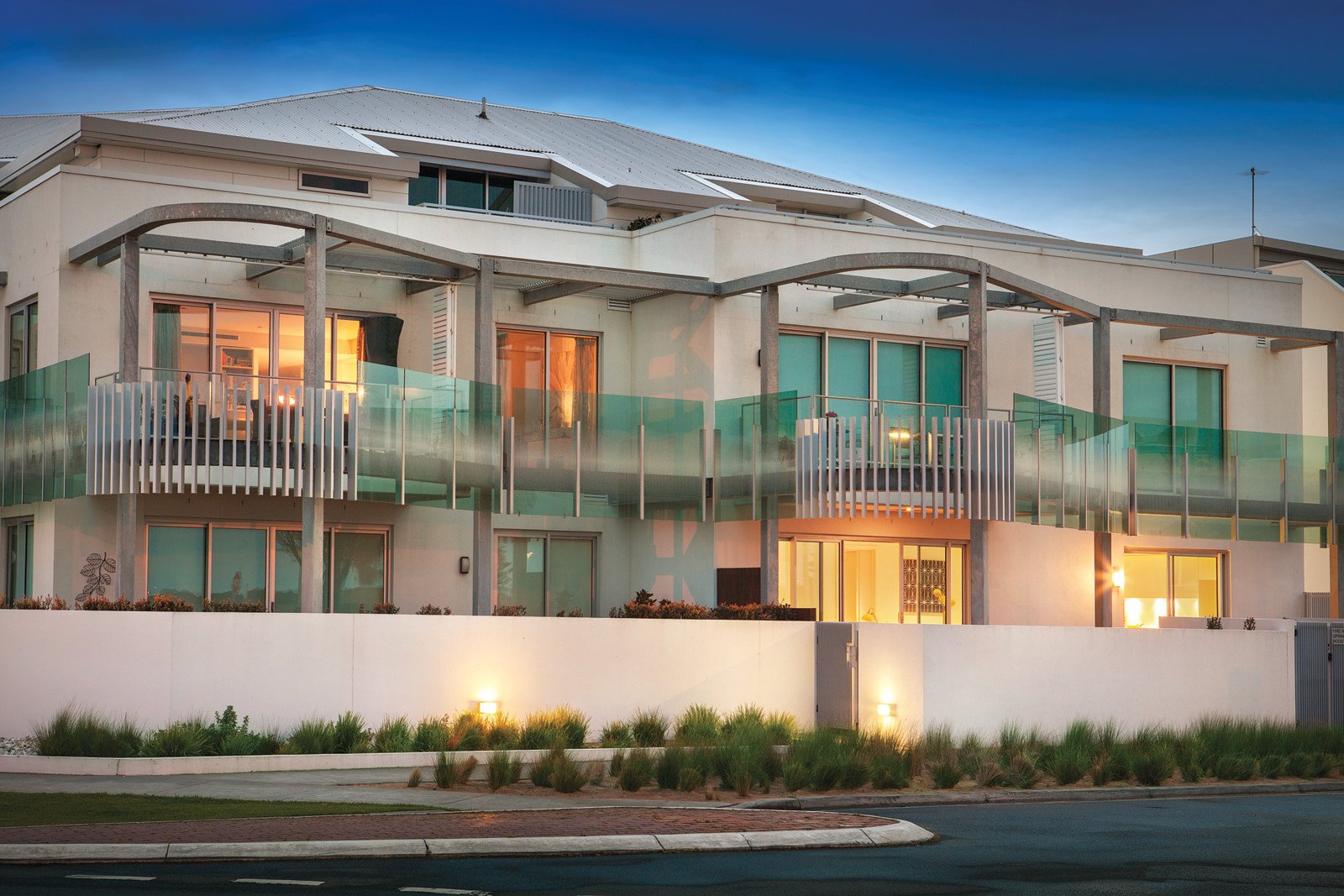 32/15 Beach Road, Hampton - Thumbnail 3