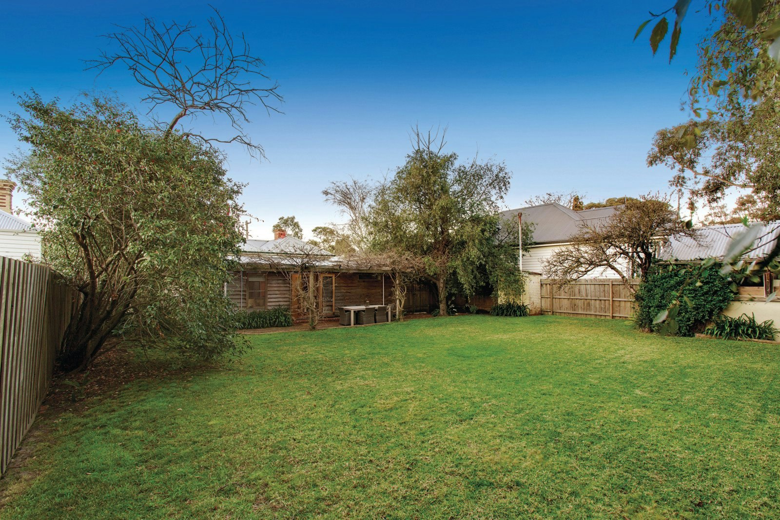 24 St James Road, Armadale, VIC