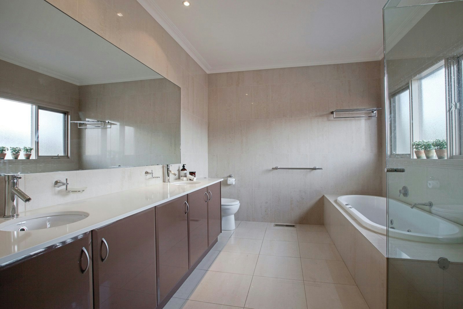 2/322 Cotham Road, Kew, VIC