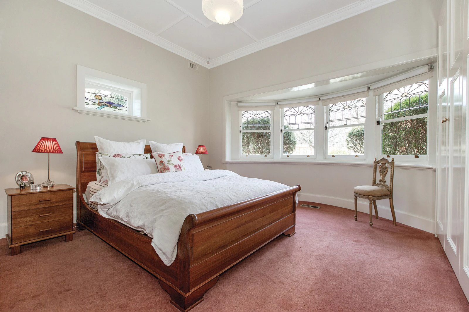 11 Bringa Avenue, Camberwell, VIC