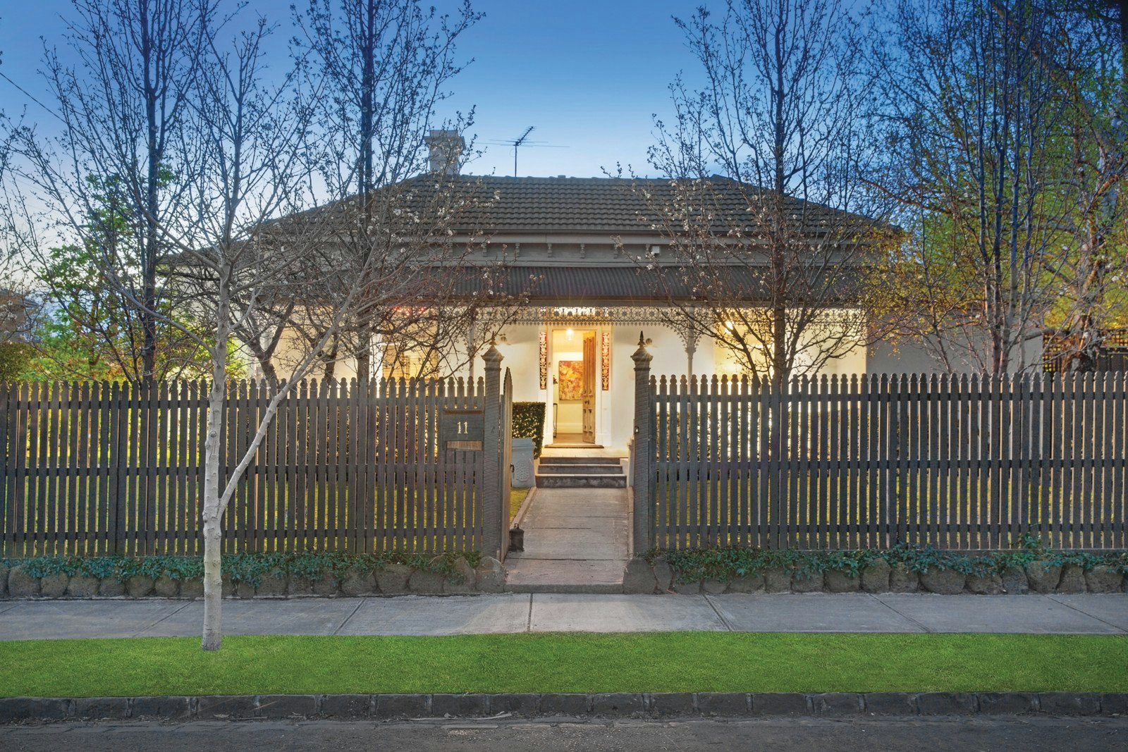 11 Irving Street, Malvern, VIC