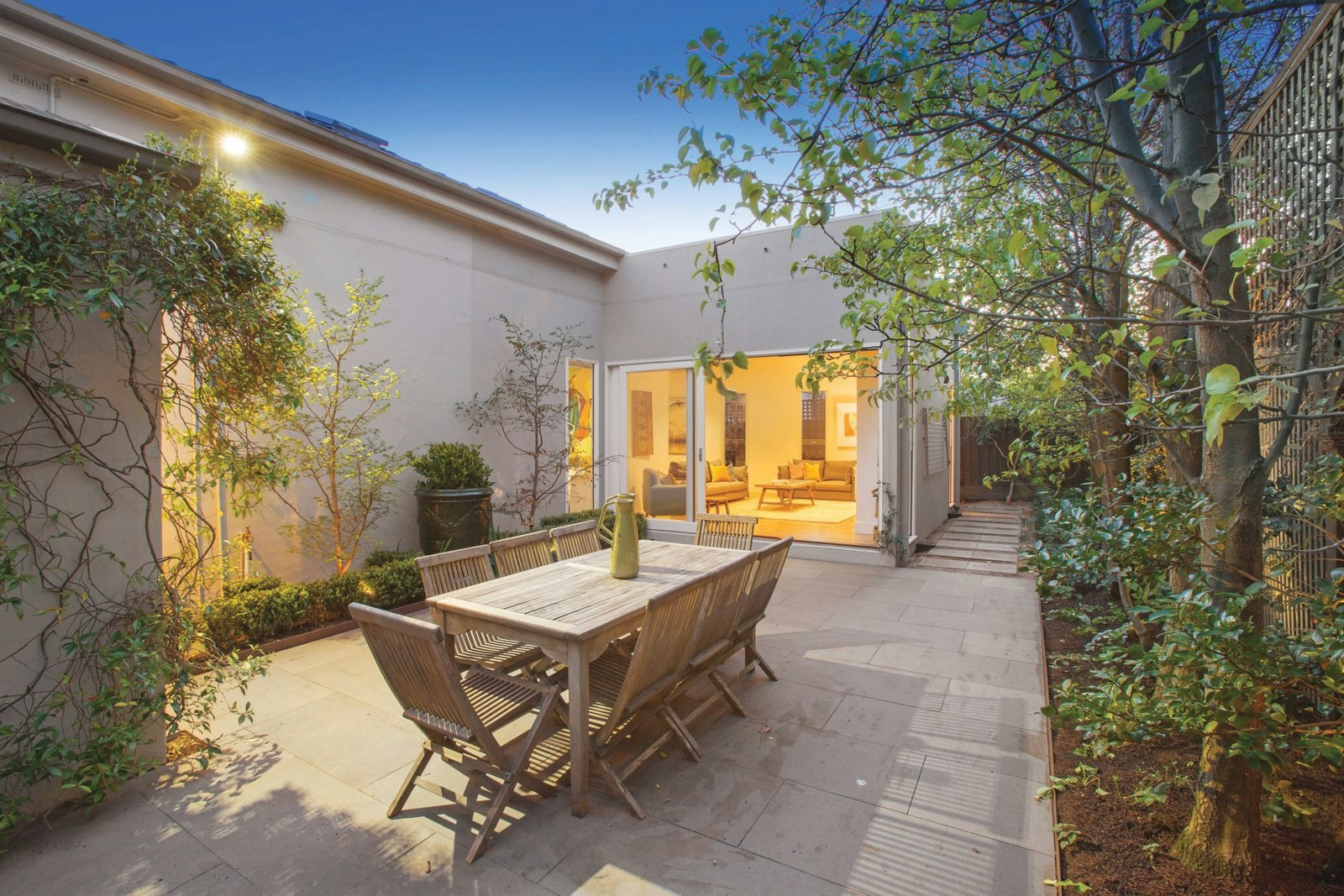 11 Irving Street, Malvern, VIC