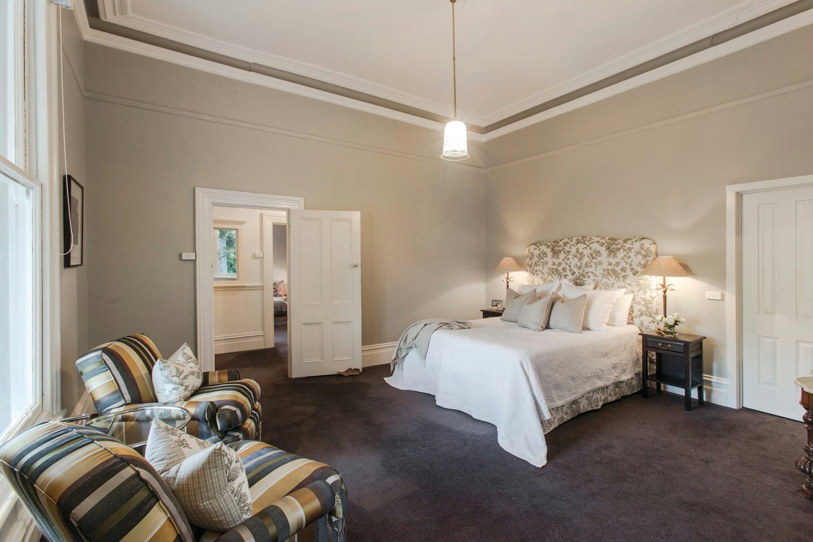 11 Irving Street, Malvern, VIC