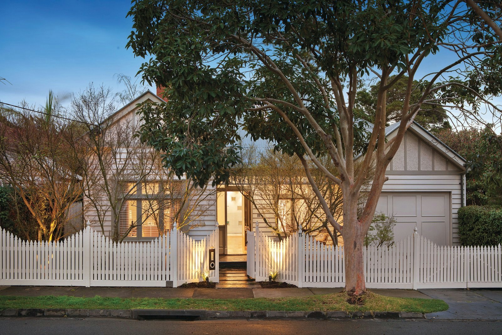 11 Maxwell Street, Kew, VIC