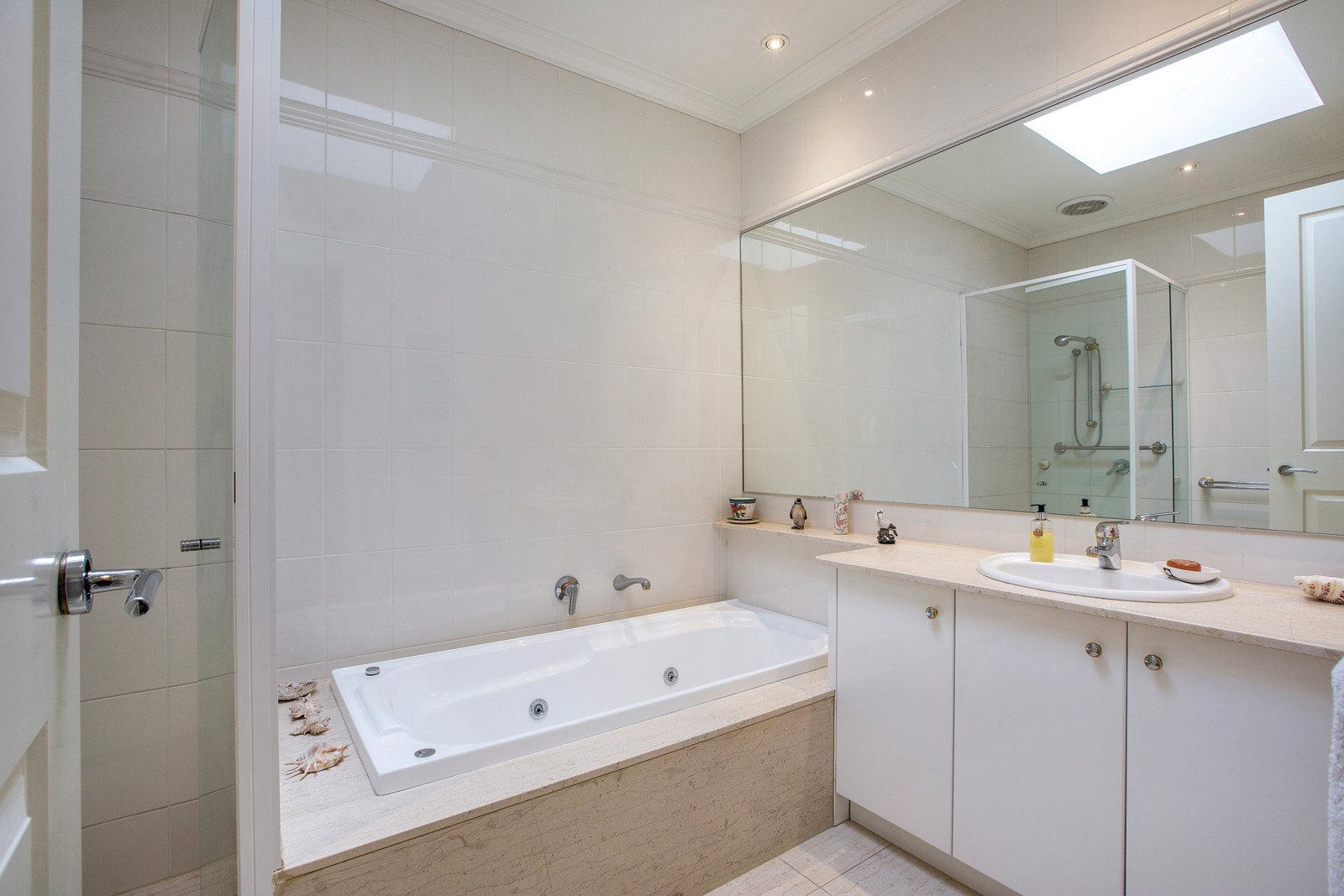 114B Bay Street, Brighton - Thumbnail 5
