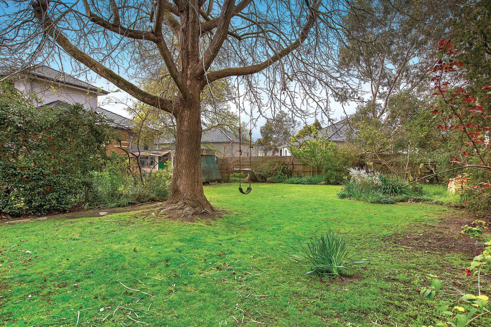 70 Rostrevor Parade, Mont Albert North, VIC