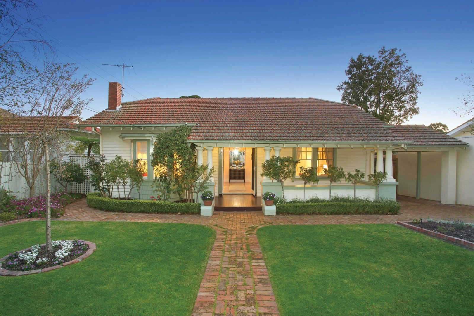 2 Denman Avenue, Glen Iris, VIC