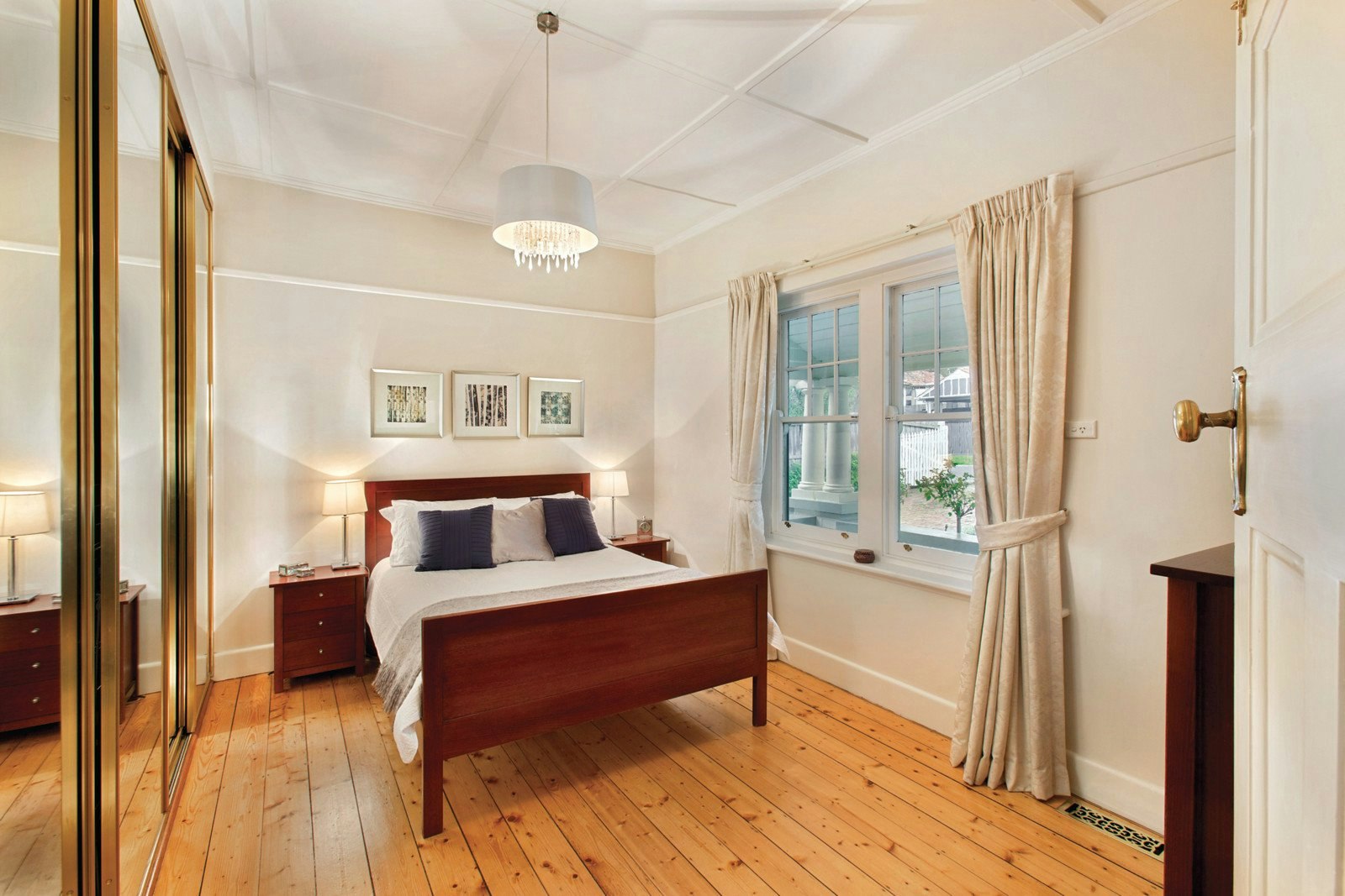 2 Denman Avenue, Glen Iris, VIC