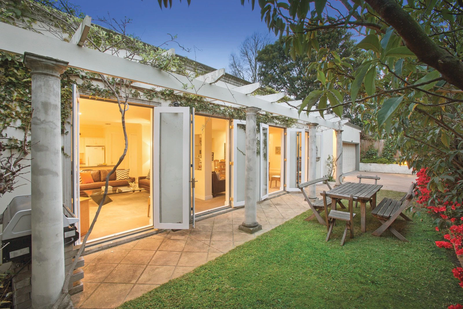 698 Toorak Road, Malvern, VIC