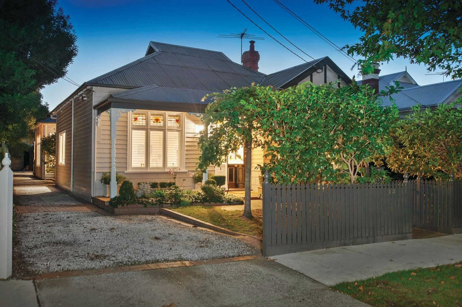 13 Warley Road, Malvern East, VIC