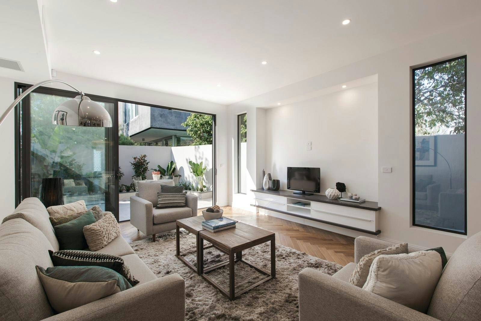 1A Ellerslie Place, Toorak, VIC