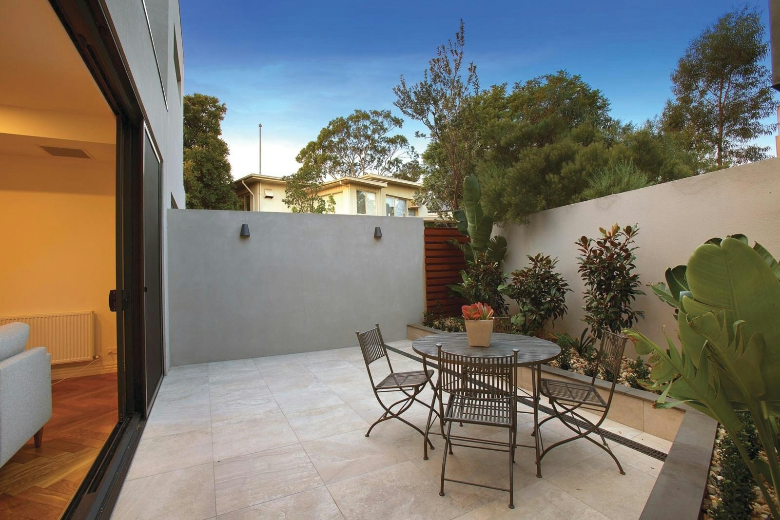 1A Ellerslie Place, Toorak, VIC