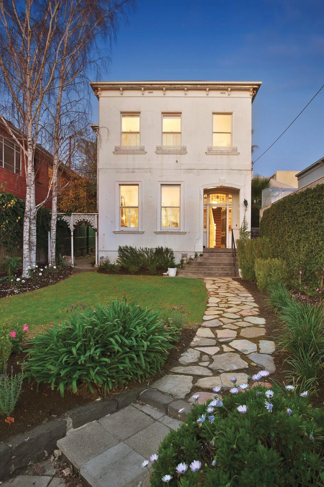 4 Mathoura Road, Toorak, VIC