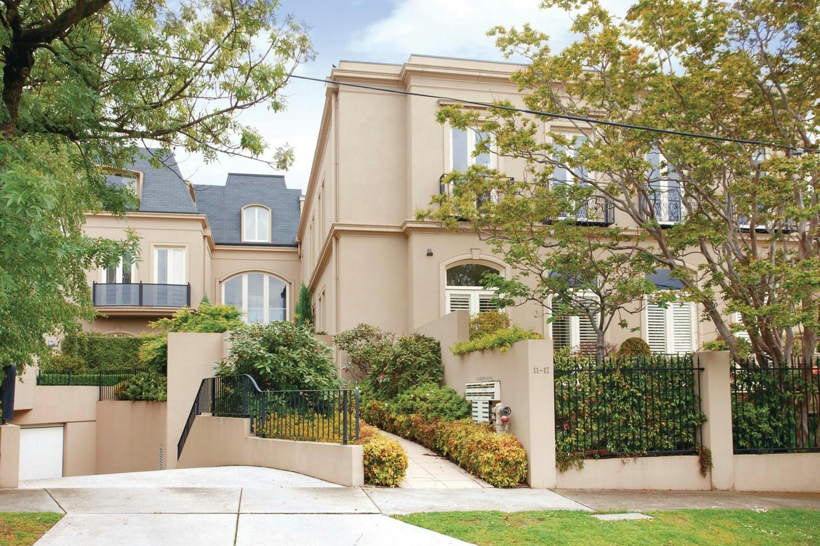 4/11-17 Mayfield Avenue, Malvern, VIC