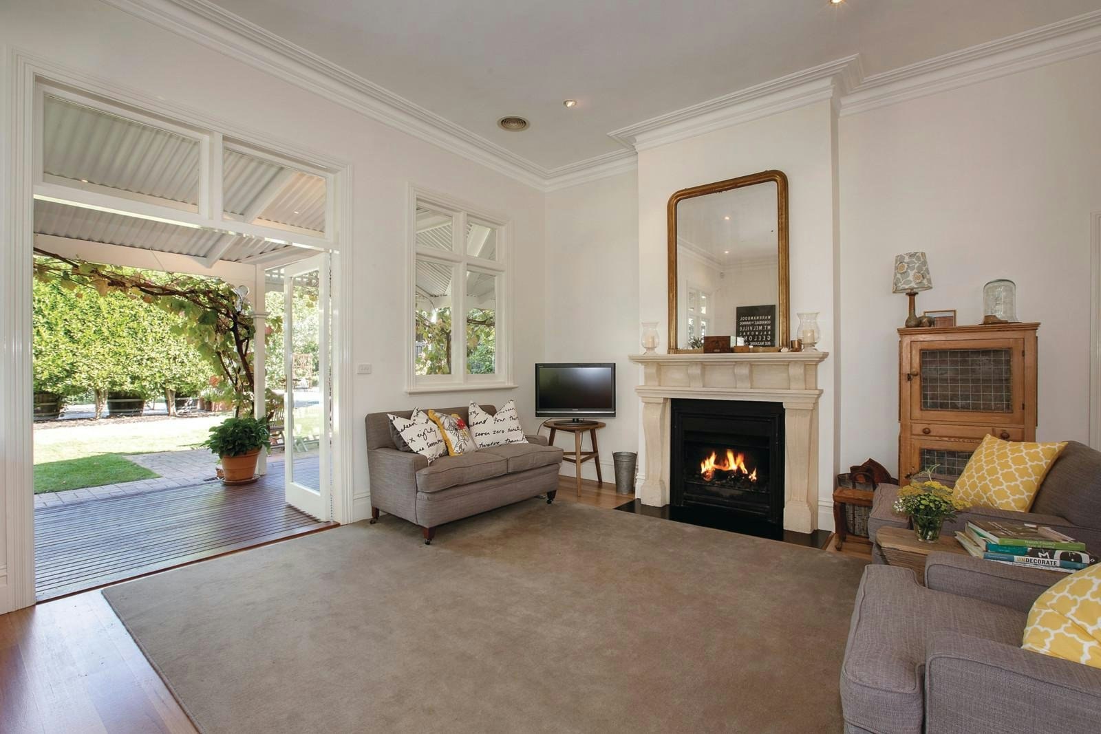 13 Warley Road, Malvern East, VIC