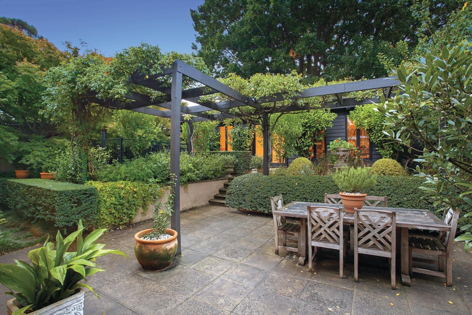 60 Erica Avenue, Glen Iris - Thumbnail 3