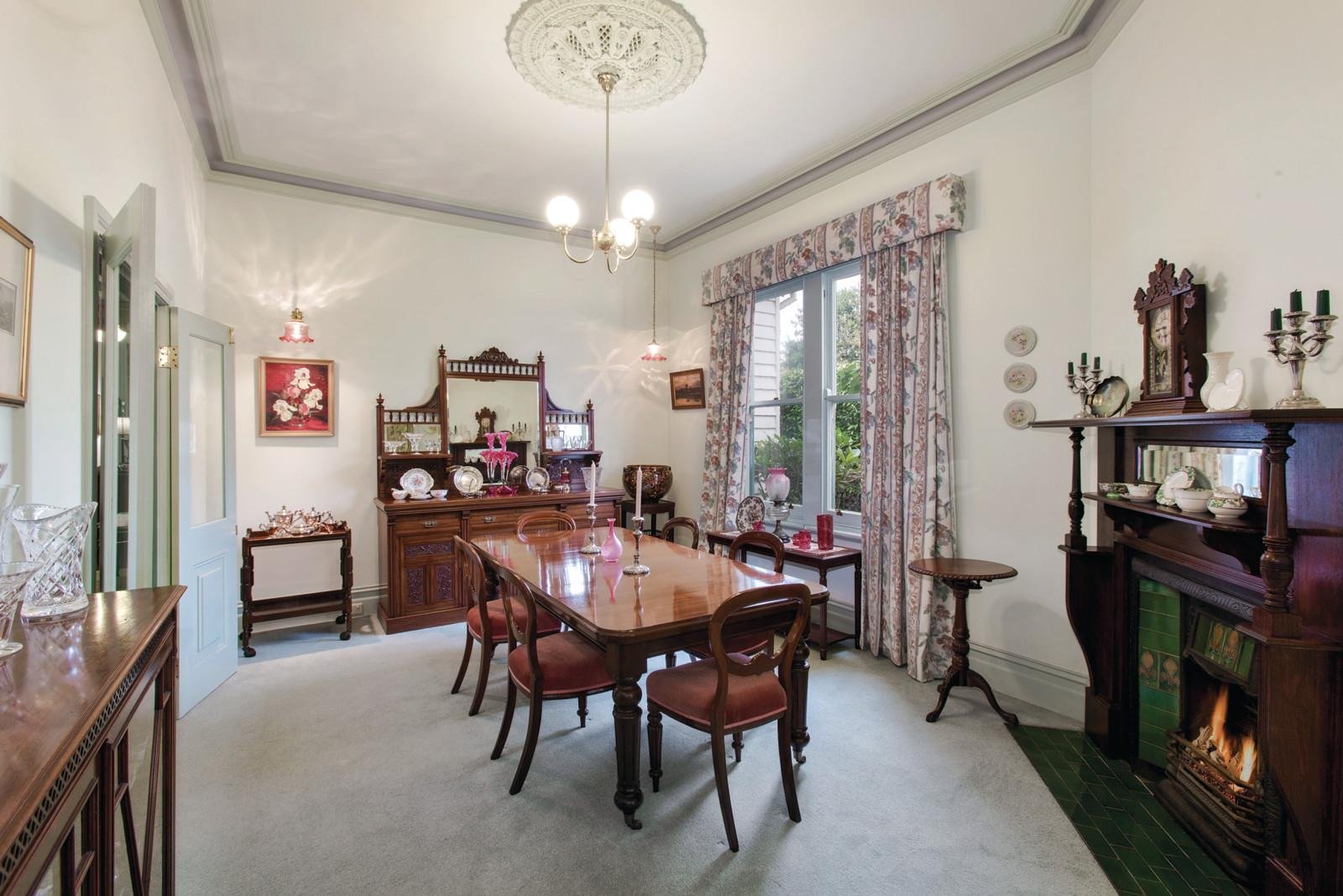60 Erica Avenue, Glen Iris - Thumbnail 5