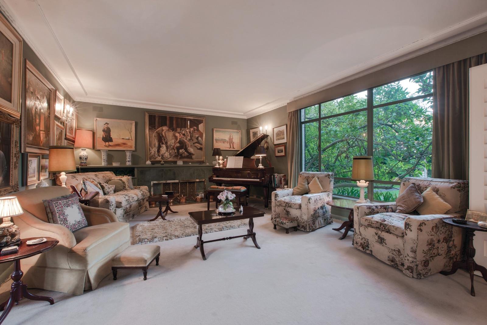 22 Cole Court, Toorak - Thumbnail 2