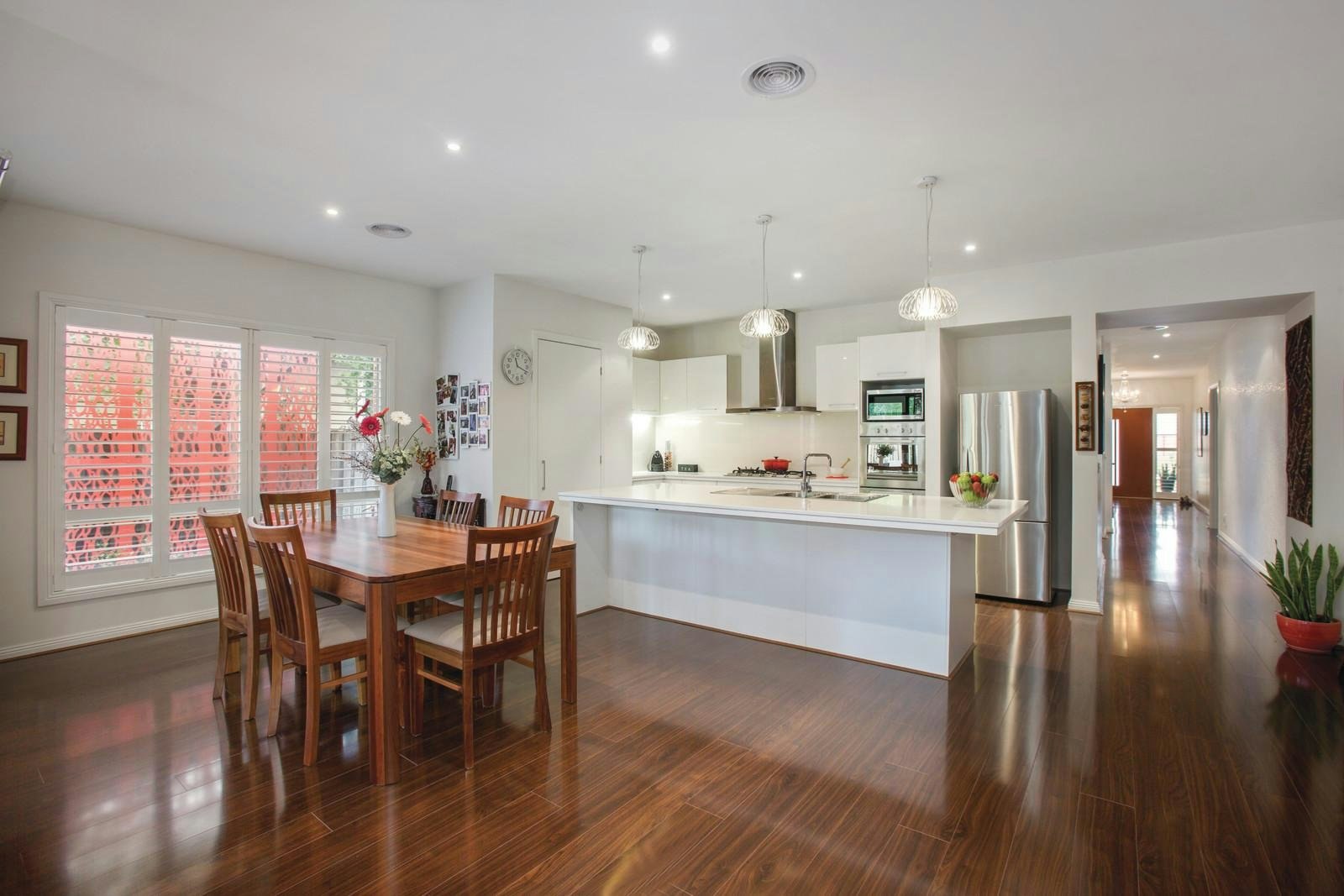 9 Bella Vista Road, Glen Iris, VIC