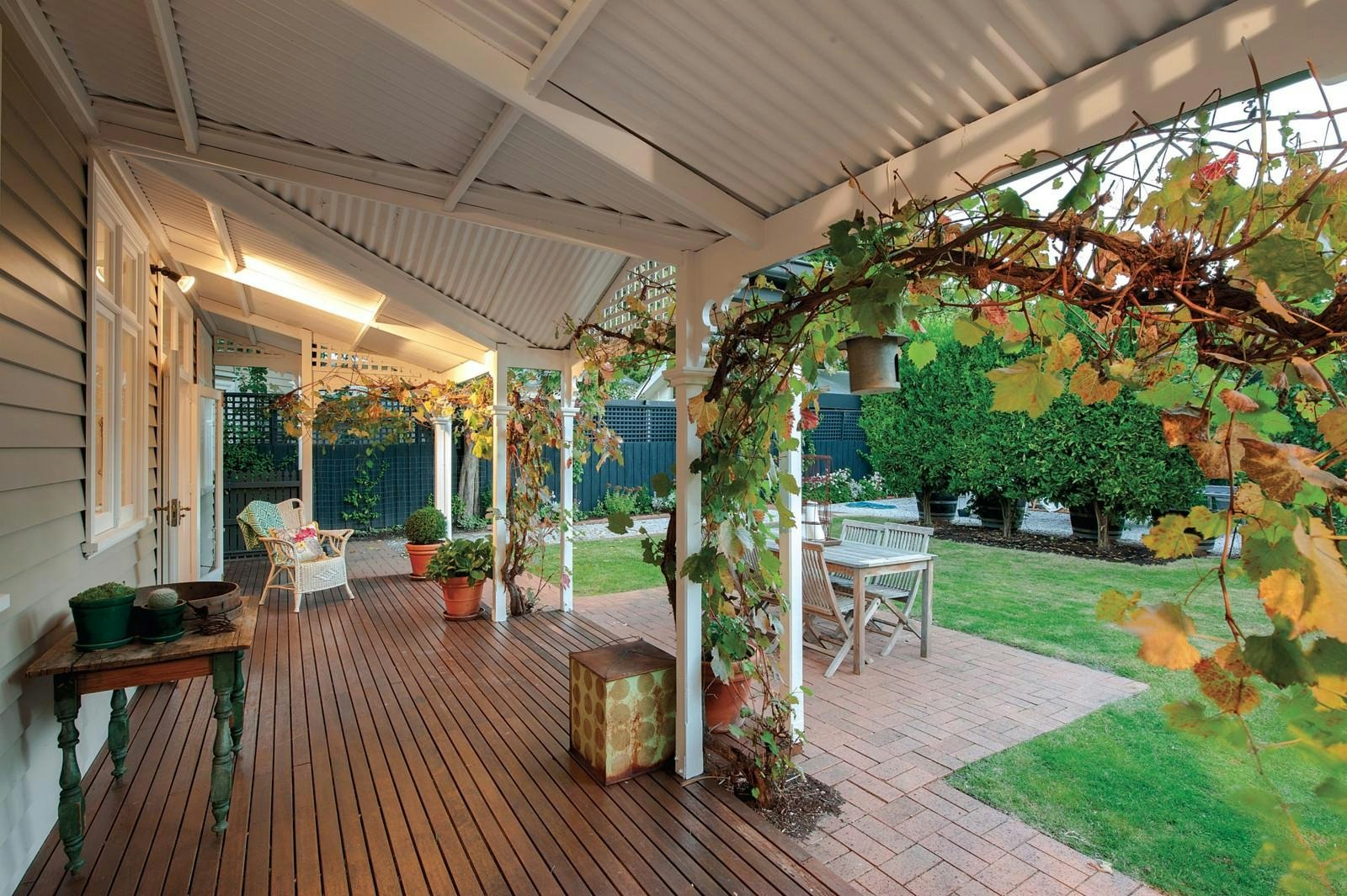 13 Warley Road, Malvern East, VIC